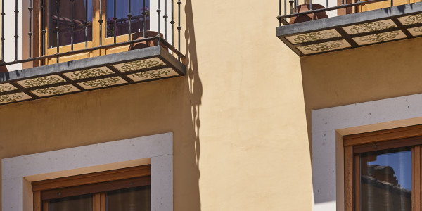 Pintar Fachadas de Casas Unifamiliares / Chalets La Pobla de Farnals · Pintura anticorrosiva para Barandillas, Rejas y otros Elementos