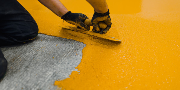 Pintar Fachadas de Naves Industriales, Fábricas y Almacenes Chella · Pintura de Impermeabilización y Aislamiento Térmico