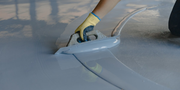 Pintar Fachadas y Patios de Luces de Comunidades Vecinos / Propietarios Chella · Pintura y Pavimentos para Pintar Garajes y Parkings Comunitarios